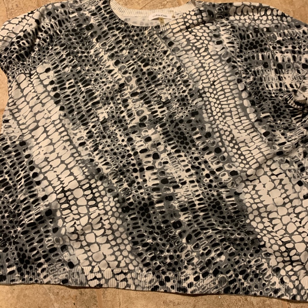 Calvin Klein short sleeve sweater